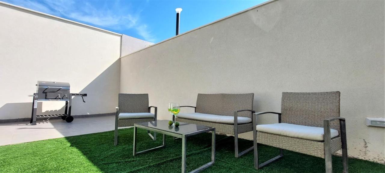 Vip Deluxe Apartment Arian Novalja Exteriör bild
