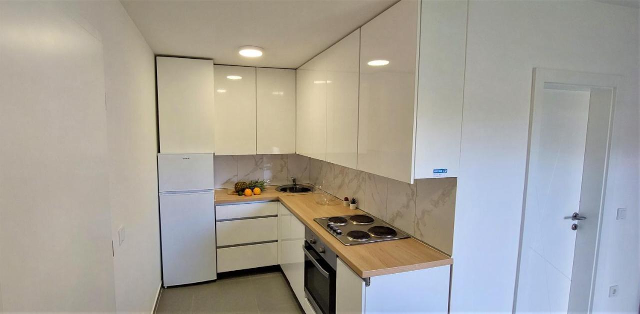 Vip Deluxe Apartment Arian Novalja Exteriör bild